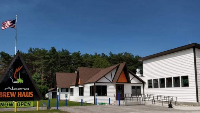 Alcona Brew Haus (Muehlbecks Bavarian Village) - Web Listing (newer photo)